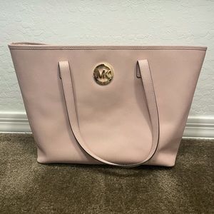 Michael kors purse blush pink